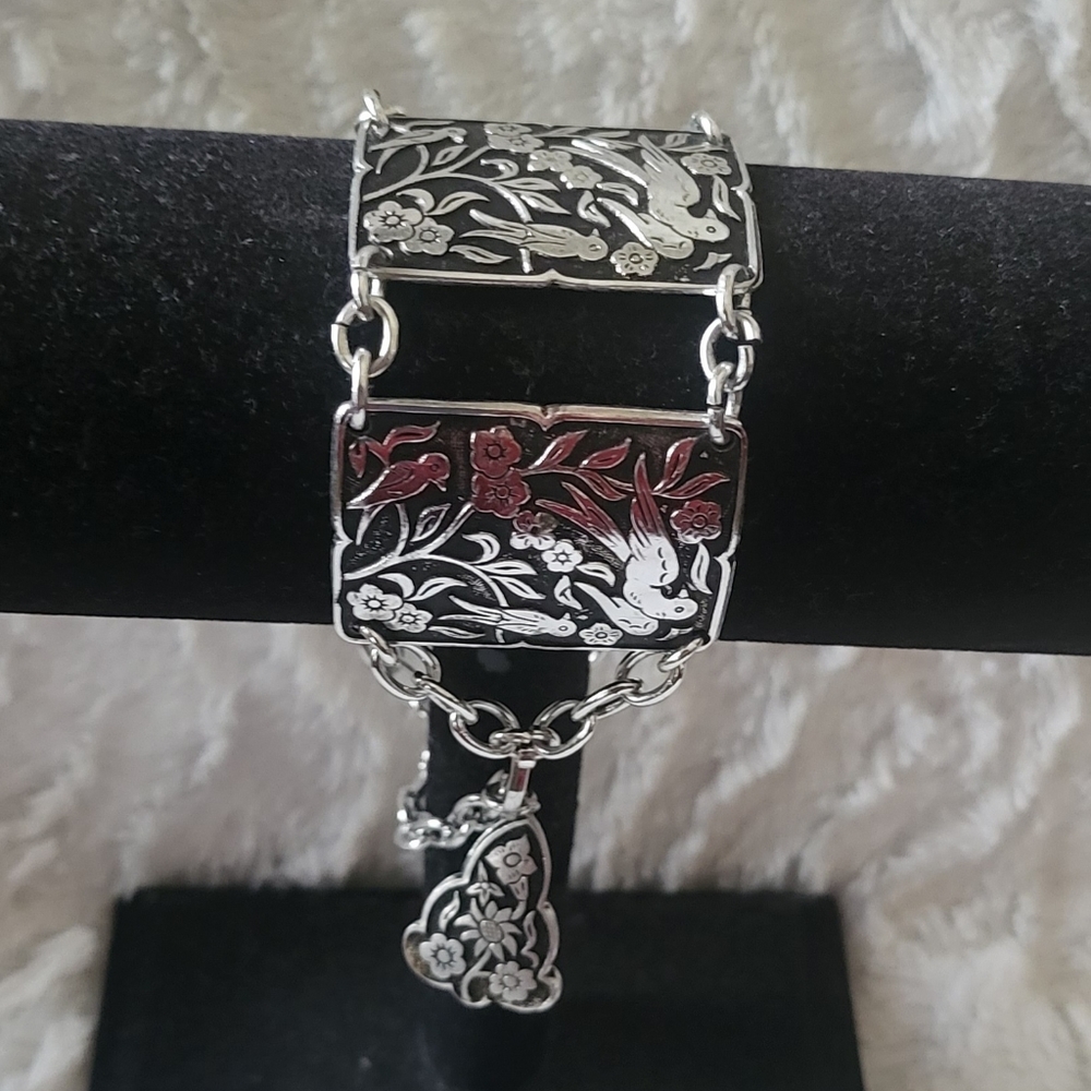 Vintage,Aluminum black and silver panel bracelet.